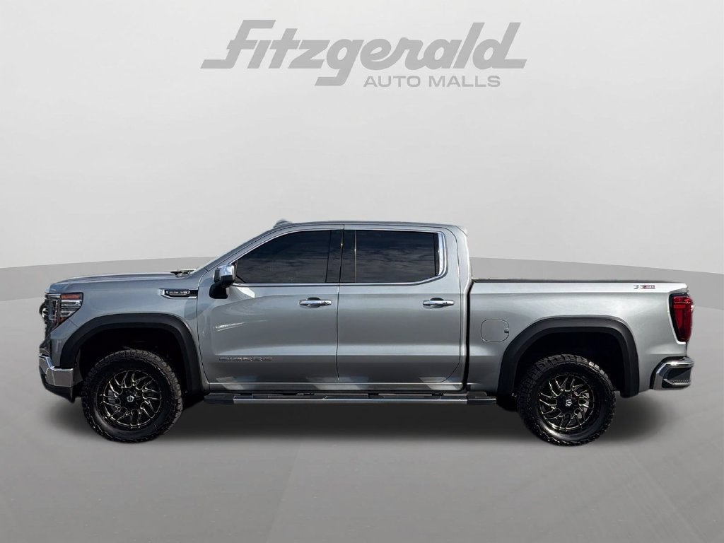2023 GMC Sierra SLT