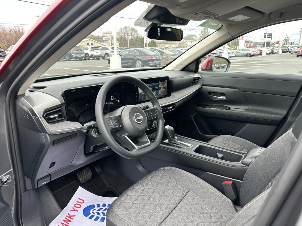 2025 Nissan Kicks MPV SV