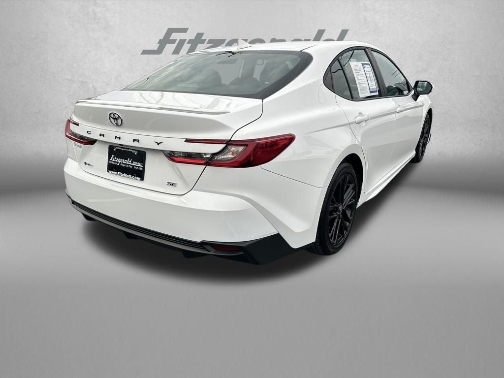 2025 Toyota CAMRY SE