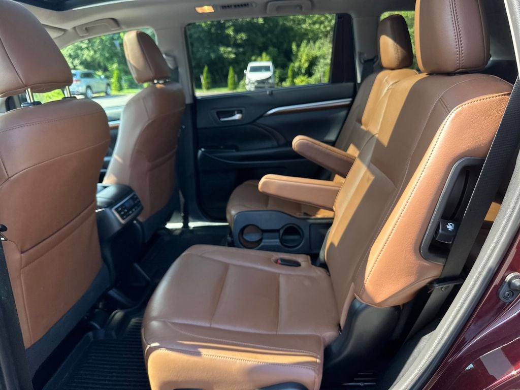 2019 Toyota Highlander Hybrid Limited Platinum