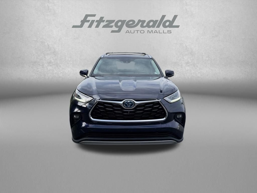 2023 Toyota Highlander Hybrid Platinum
