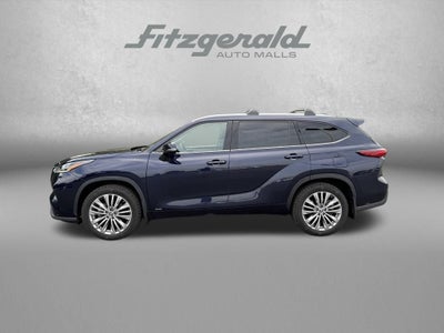 2023 Toyota Highlander Hybrid Platinum