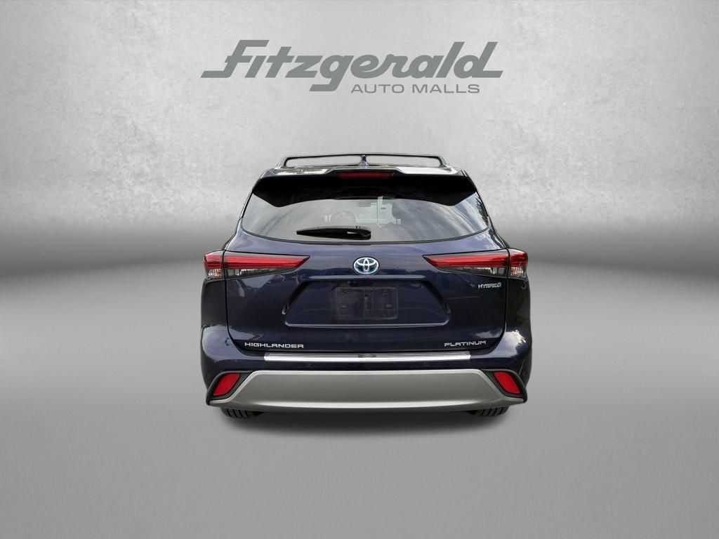 2023 Toyota Highlander Hybrid Platinum