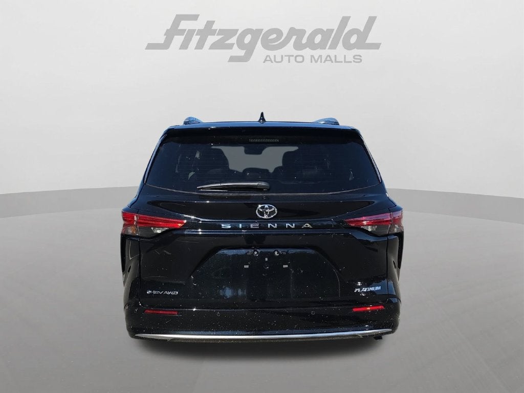 2026 Toyota Sienna Platinum 7 Passenger