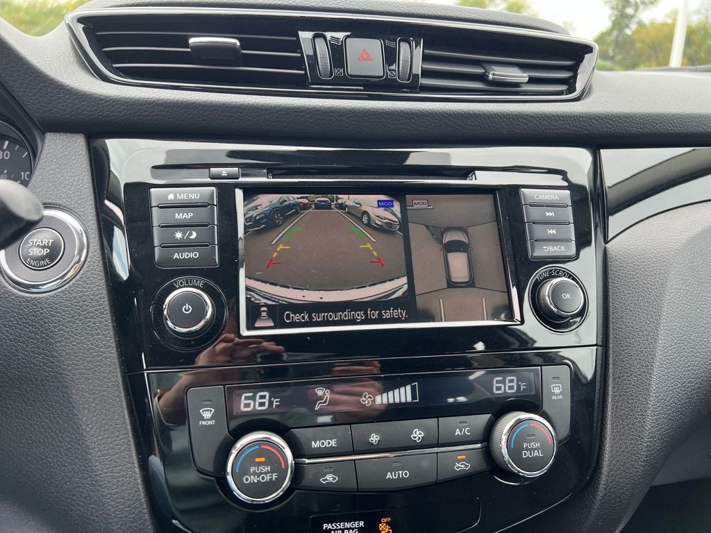 2022 Nissan Rogue Sport SL