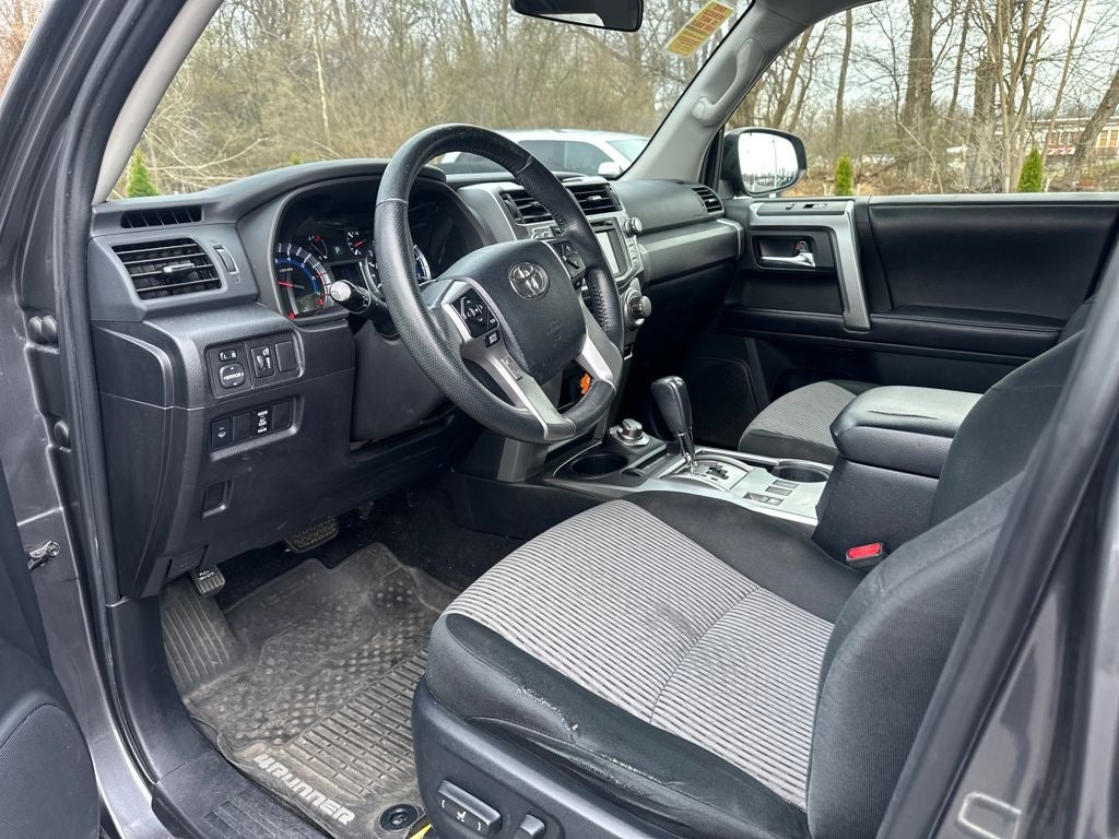 2016 Toyota 4RUNNER SR5