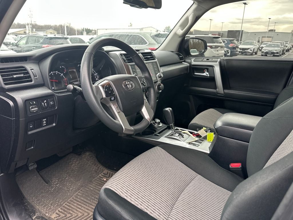 2021 Toyota 4RUNNER SR5