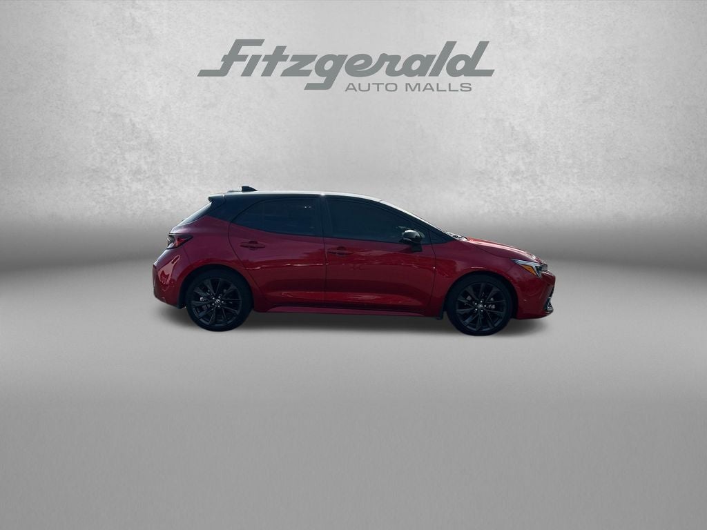 2025 Toyota COROLLA HATCHBACK XSE