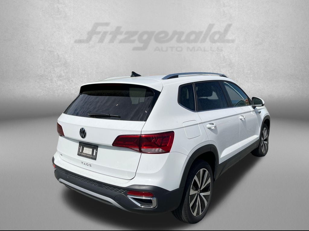 2024 Volkswagen Taos 1.5T SE