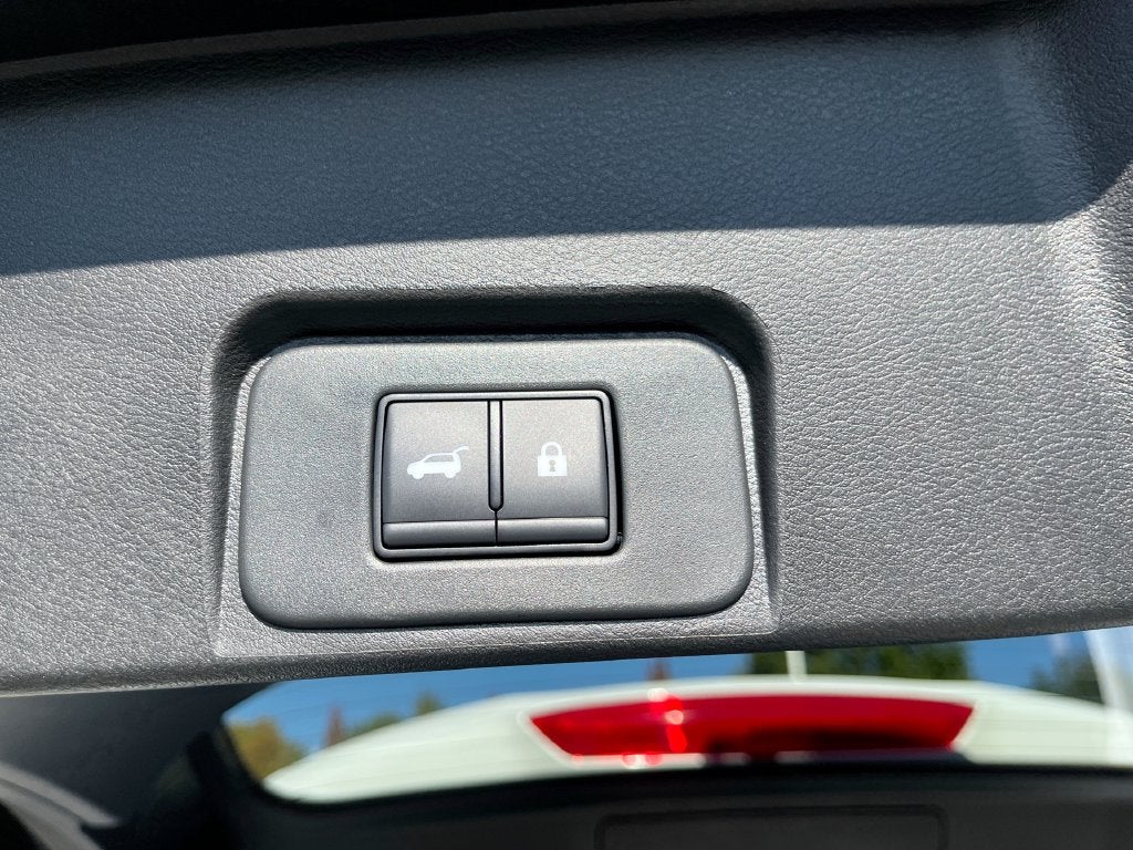 2026 Nissan Rogue SL