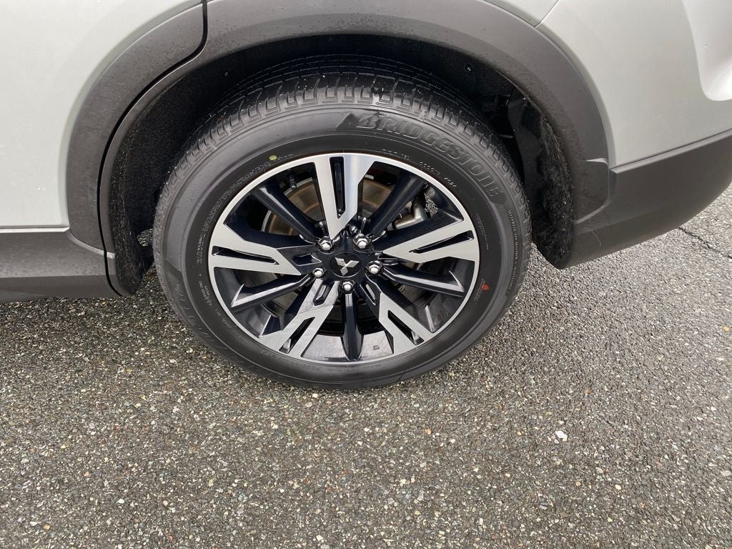 2025 Mitsubishi Eclipse Cross SE