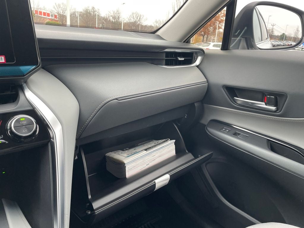 2024 Toyota Venza LE