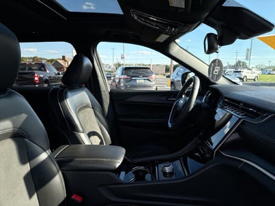 2023 Jeep Grand Cherokee L Altitude 4x4