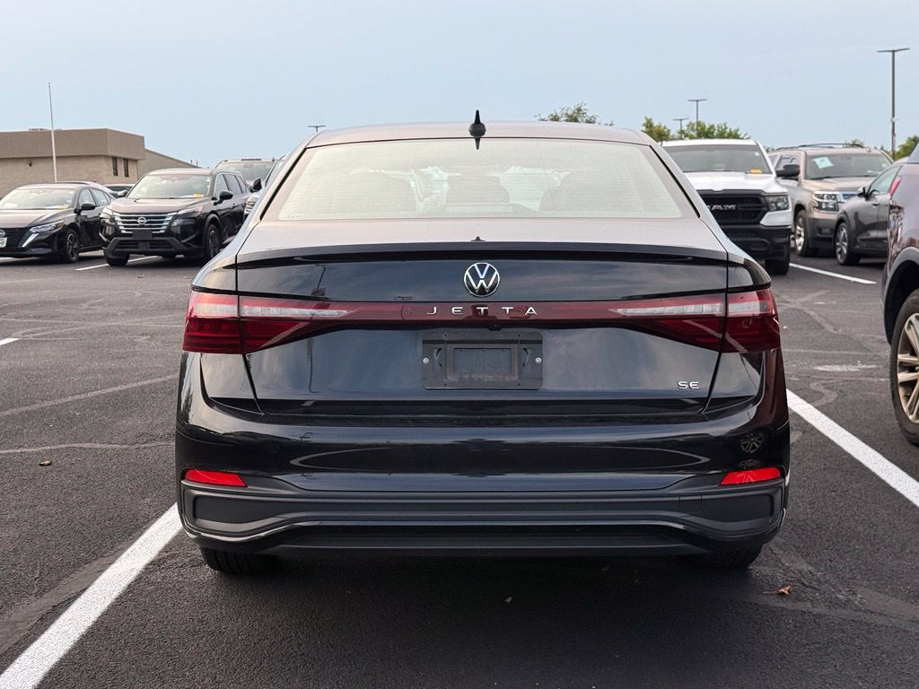 2025 Volkswagen Jetta 1.5T SE