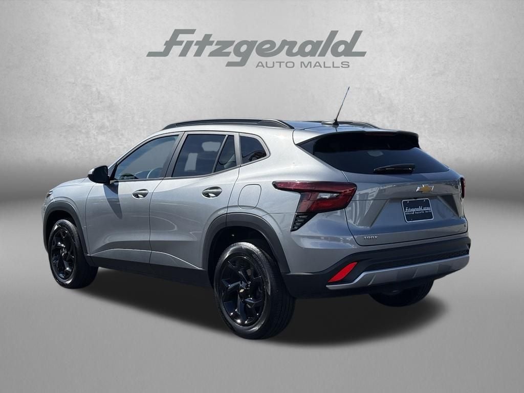 2025 Chevrolet Trax FWD LT
