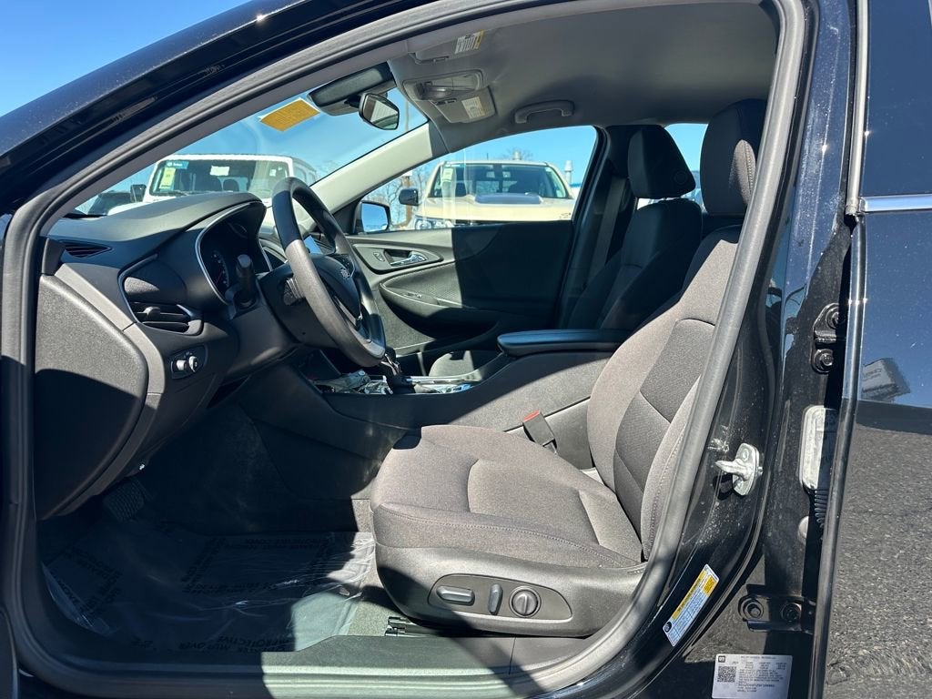 2025 Chevrolet Malibu 1LT