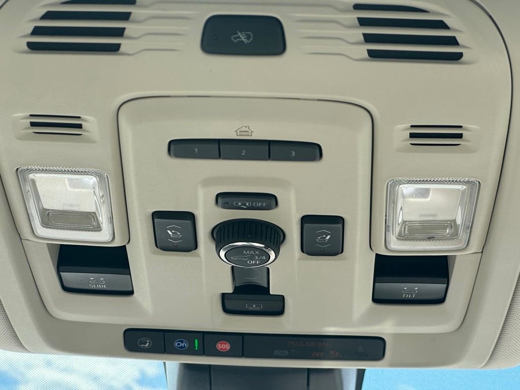 2021 GMC Yukon Denali - Photo 16