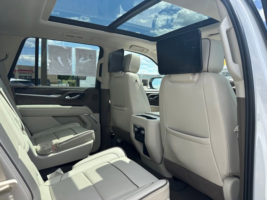 2021 GMC Yukon Denali - Photo 25