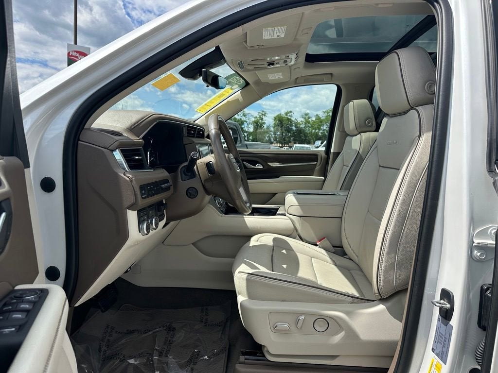 2021 GMC Yukon Denali - Photo 31