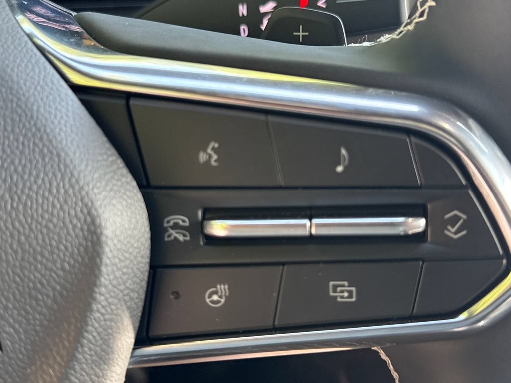 2027 Chevrolet Traverse LT - Photo 24