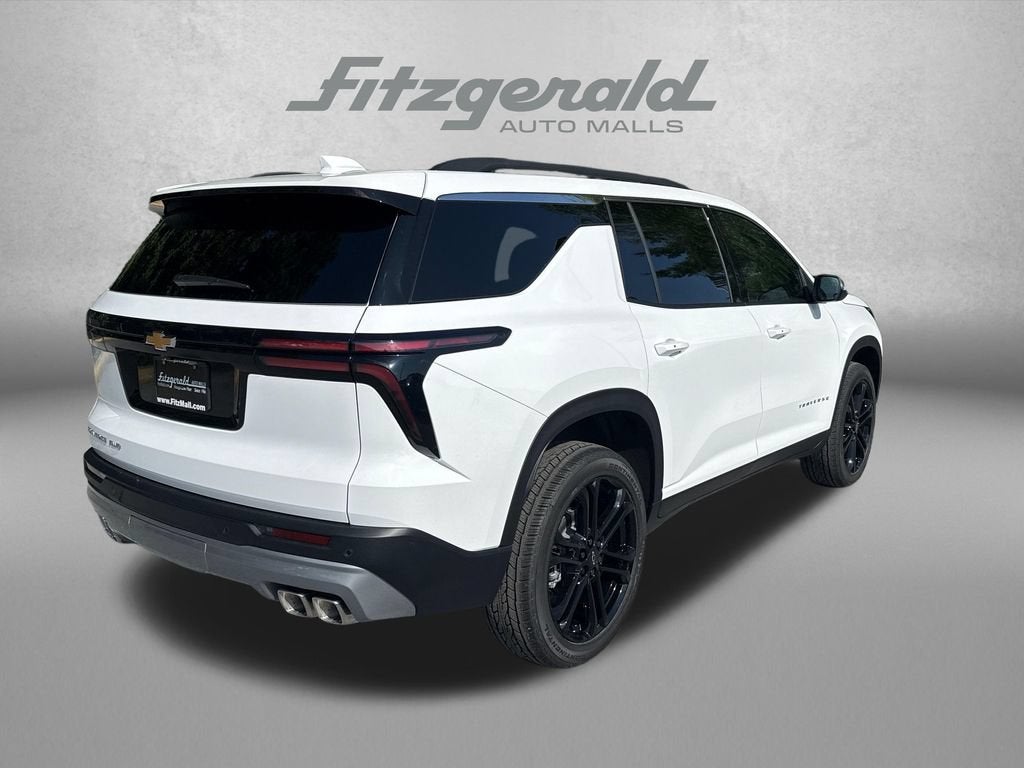 2027 Chevrolet Traverse LT - Photo 6