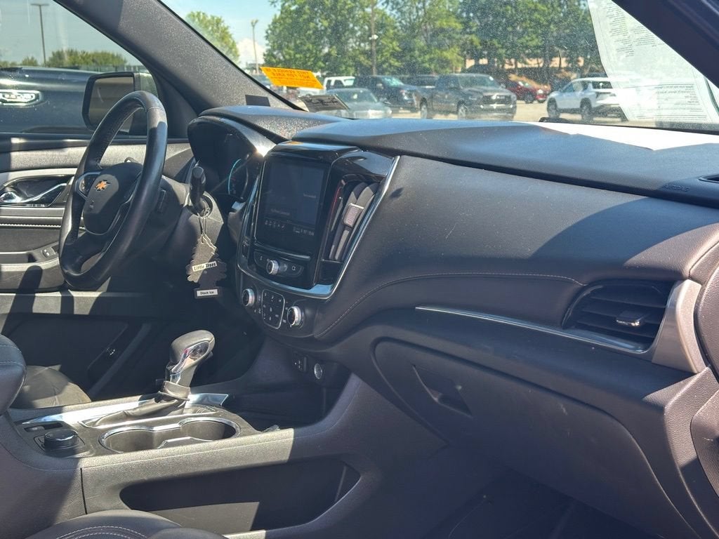 2022 Chevrolet Traverse 3LT - Photo 19