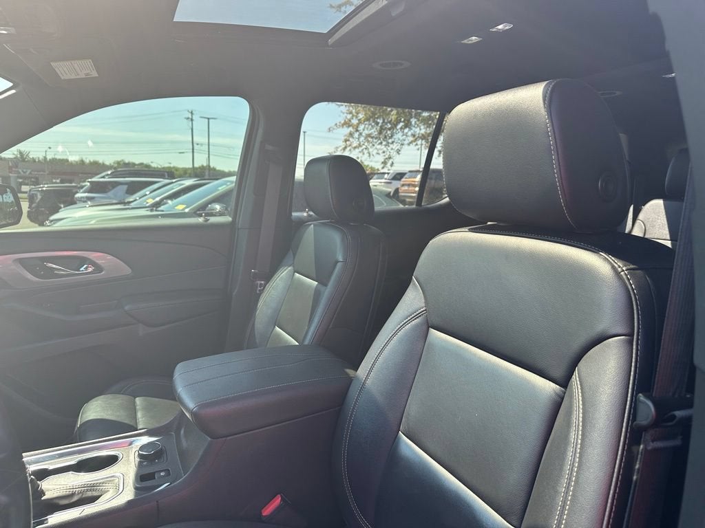 2022 Chevrolet Traverse 3LT - Photo 25