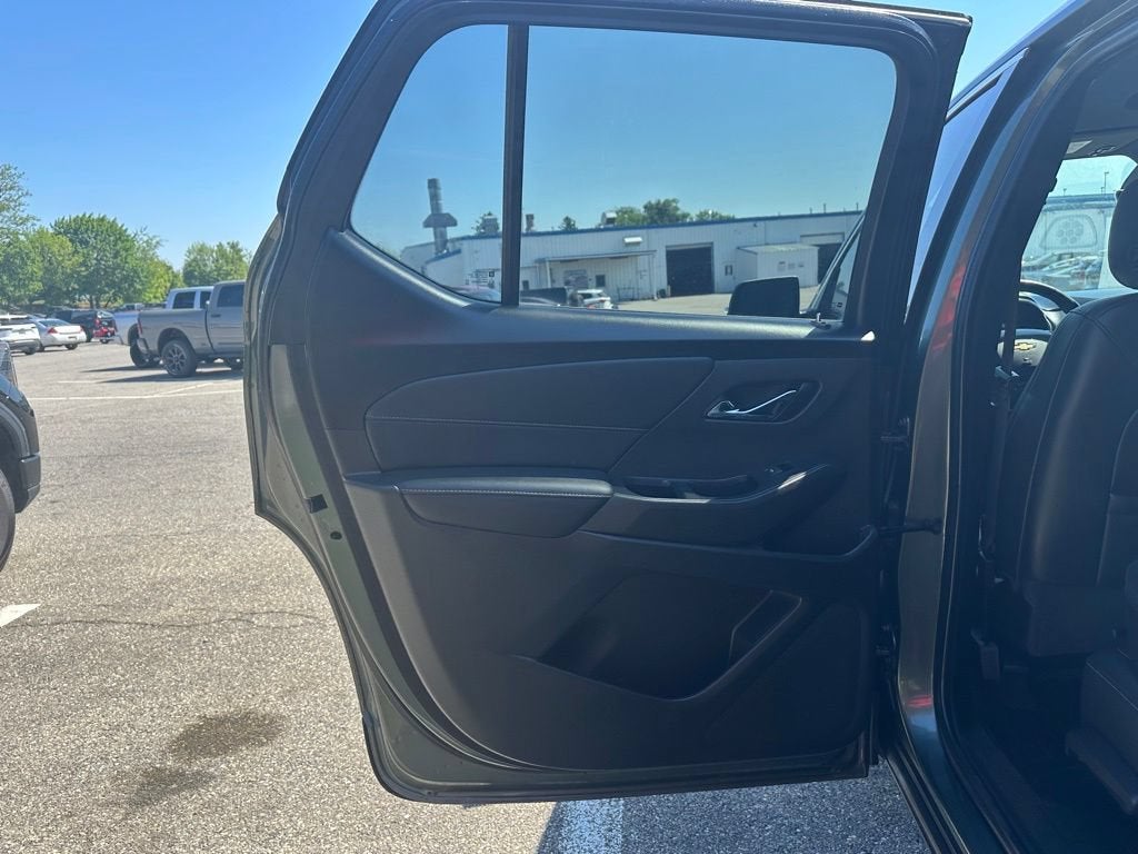 2022 Chevrolet Traverse 3LT - Photo 8