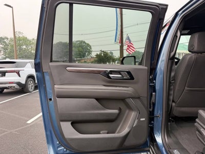 2026 Chevrolet Suburban LT