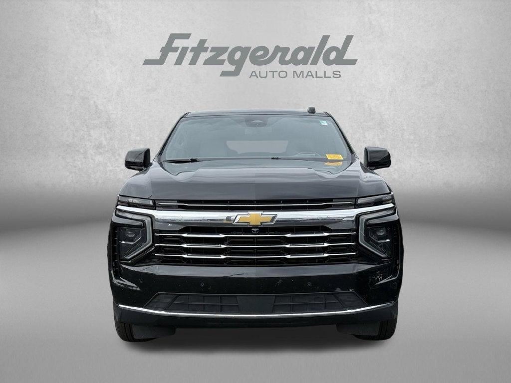 2025 Chevrolet Suburban LT