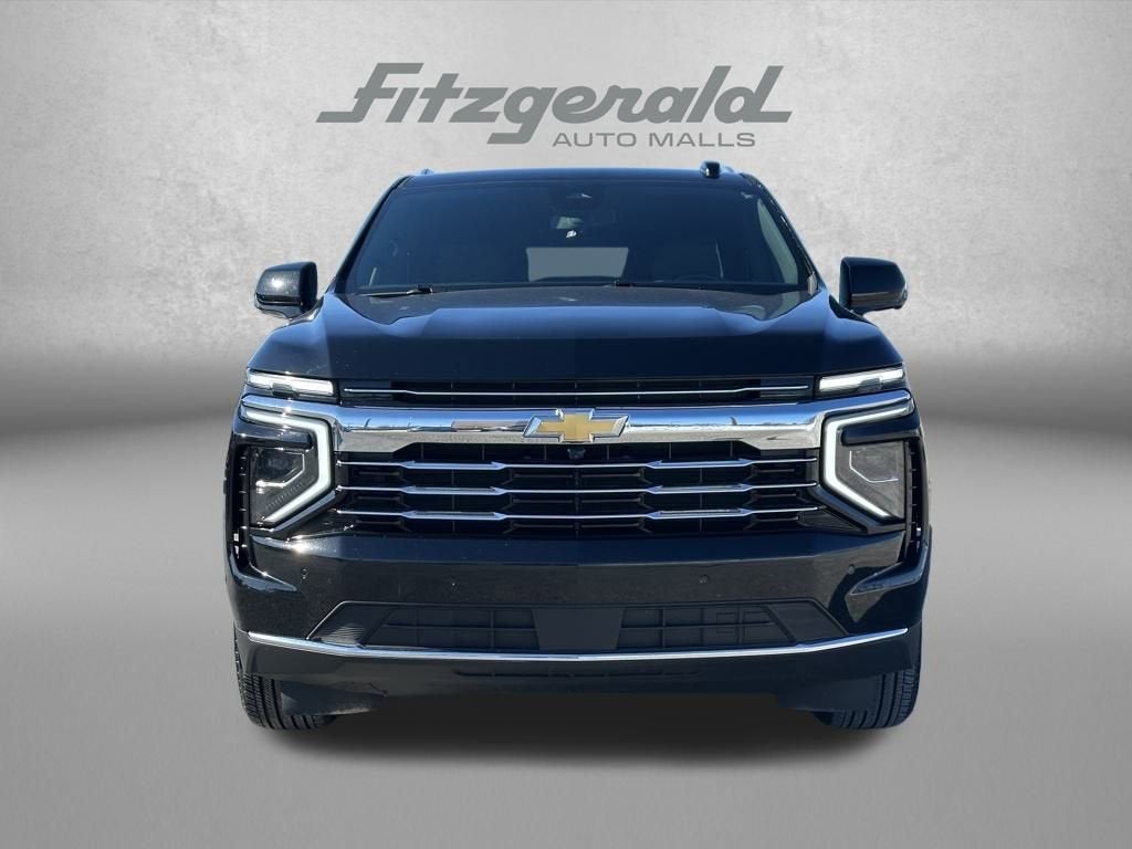 2025 Chevrolet Suburban LT