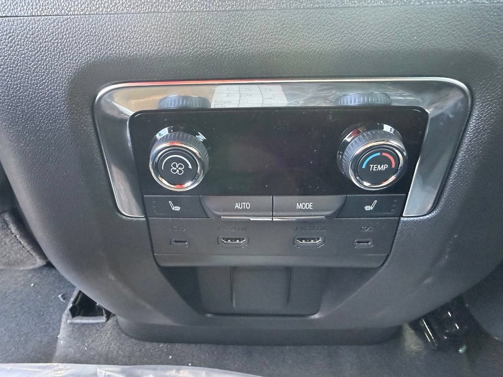 2026 Chevrolet Tahoe Premier - Photo 11