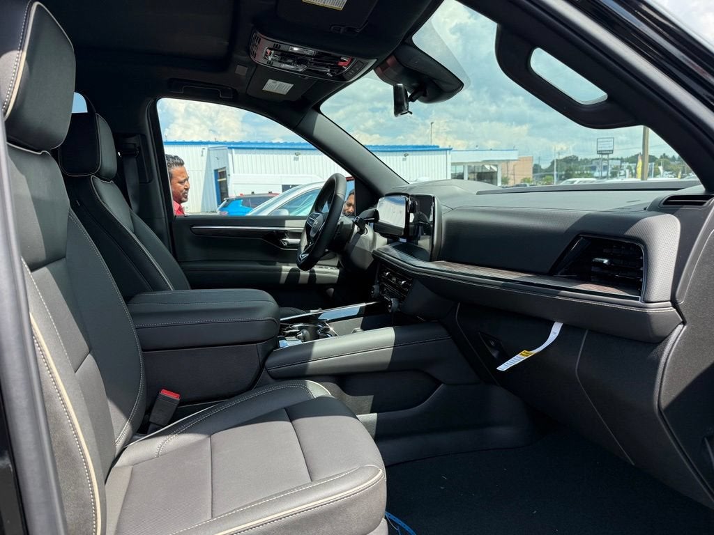 2026 Chevrolet Tahoe Premier - Photo 18