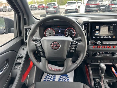 2025 Nissan Frontier Crew Cab PRO-4X 4x4