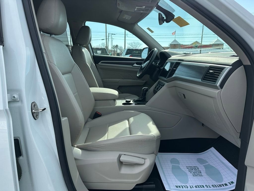 2021 Volkswagen Atlas 3.6L V6 SE w/Technology