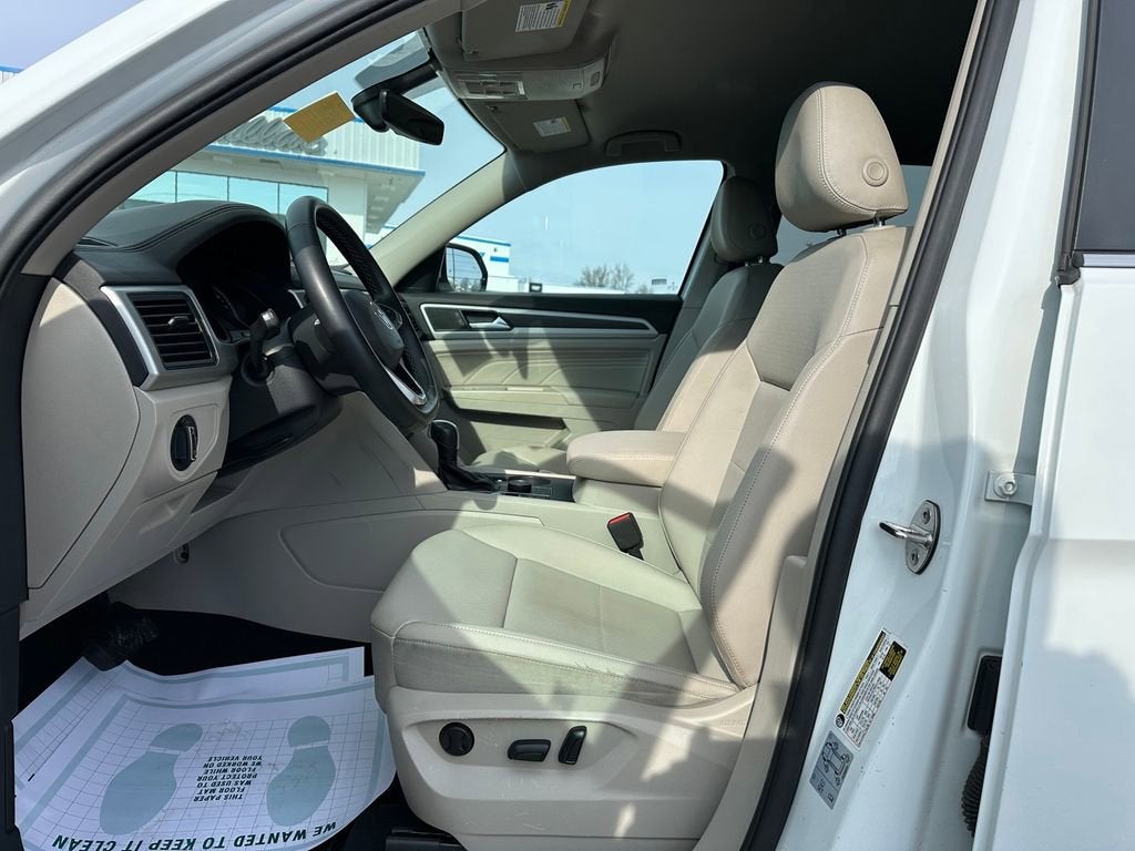 2021 Volkswagen Atlas 3.6L V6 SE w/Technology