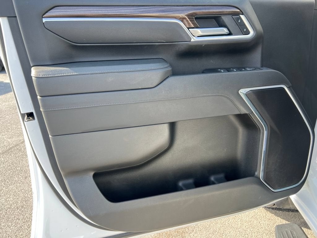 2025 Chevrolet Silverado 2500HD LT - Photo 19