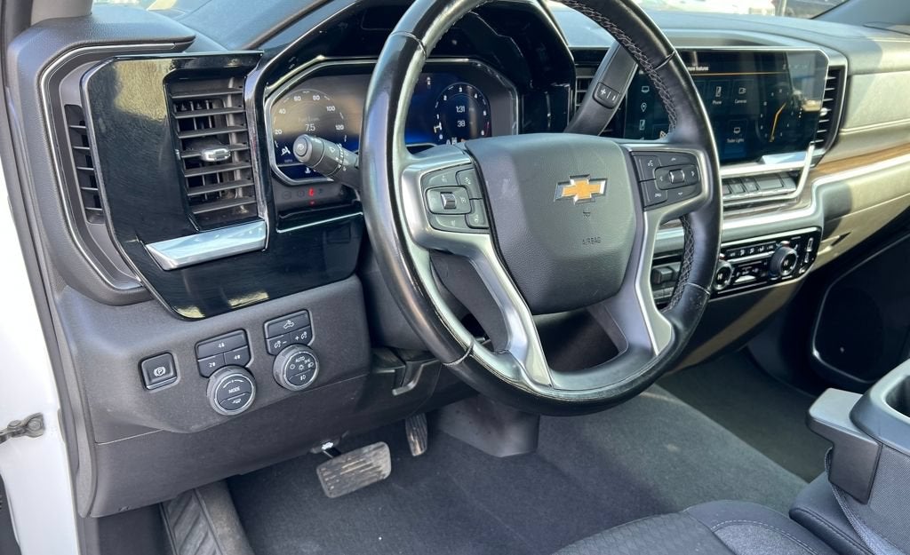 2025 Chevrolet Silverado 2500HD LT - Photo 20