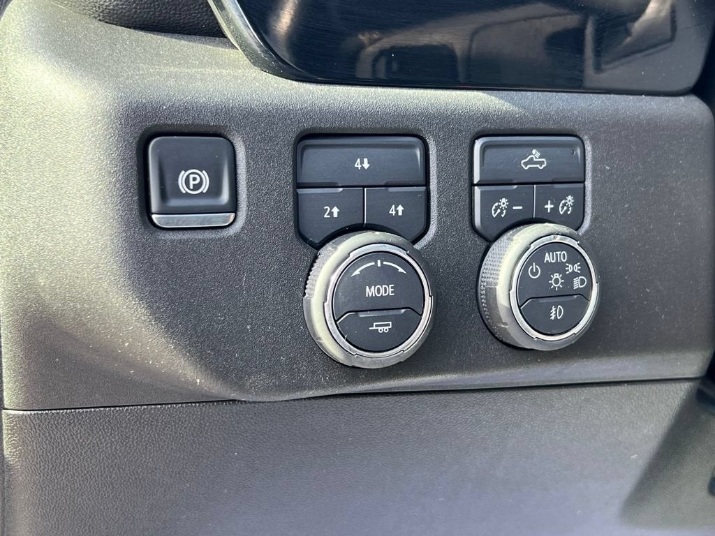 2025 Chevrolet Silverado 2500HD LT - Photo 21