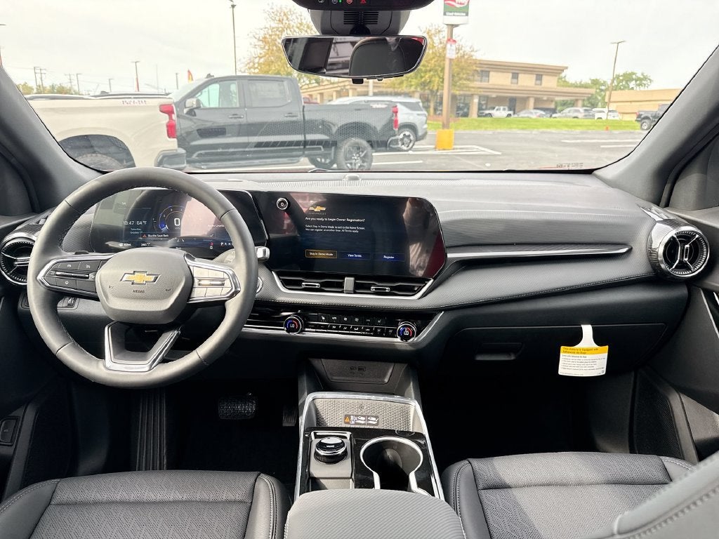 2027 Chevrolet Equinox LT - Photo 10