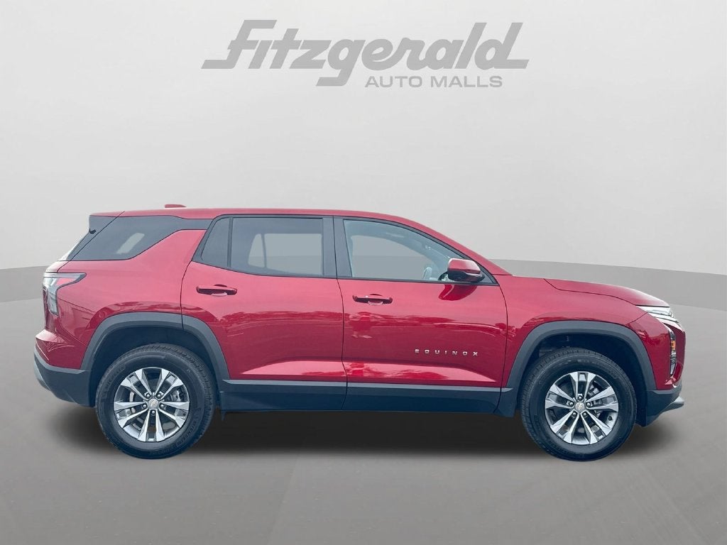 2027 Chevrolet Equinox LT - Photo 19