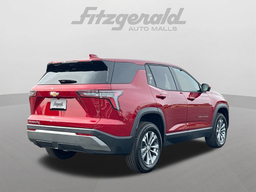 2027 Chevrolet Equinox LT - Photo 22