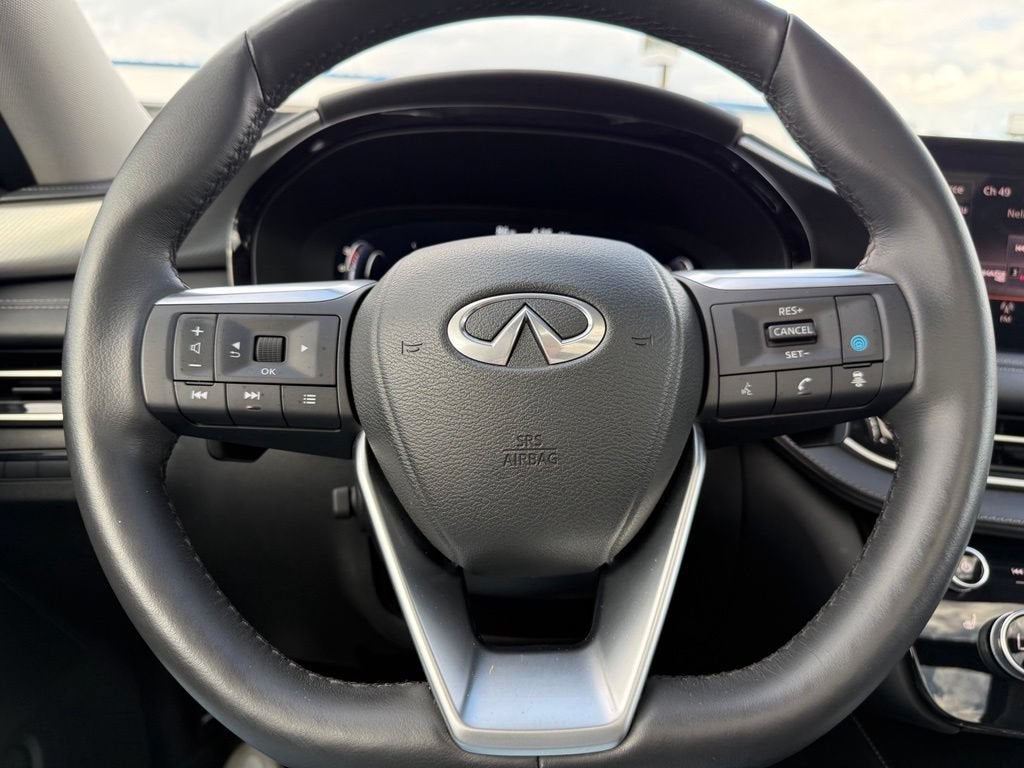 2024 INFINITI QX60 LUXE