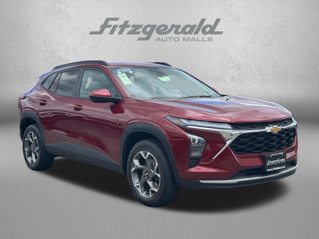 2025 Chevrolet Trax LT's photo