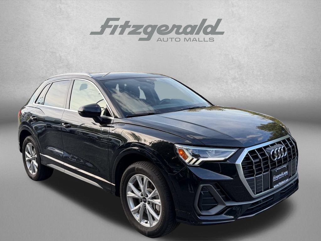 2025 Audi Q3 Premium 45 TFSI S line quattro Tiptronic