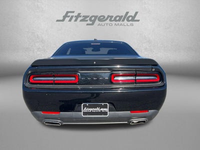 2022 Dodge Challenger SXT