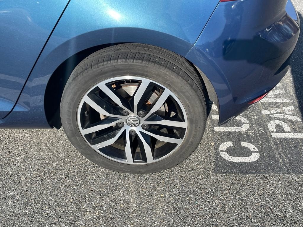 2017 Volkswagen Golf S