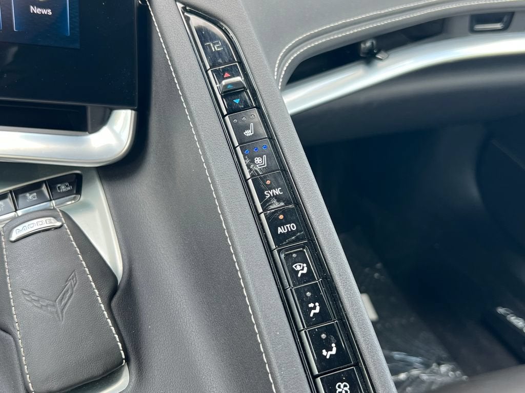 2025 Chevrolet Corvette Stingray 2LT