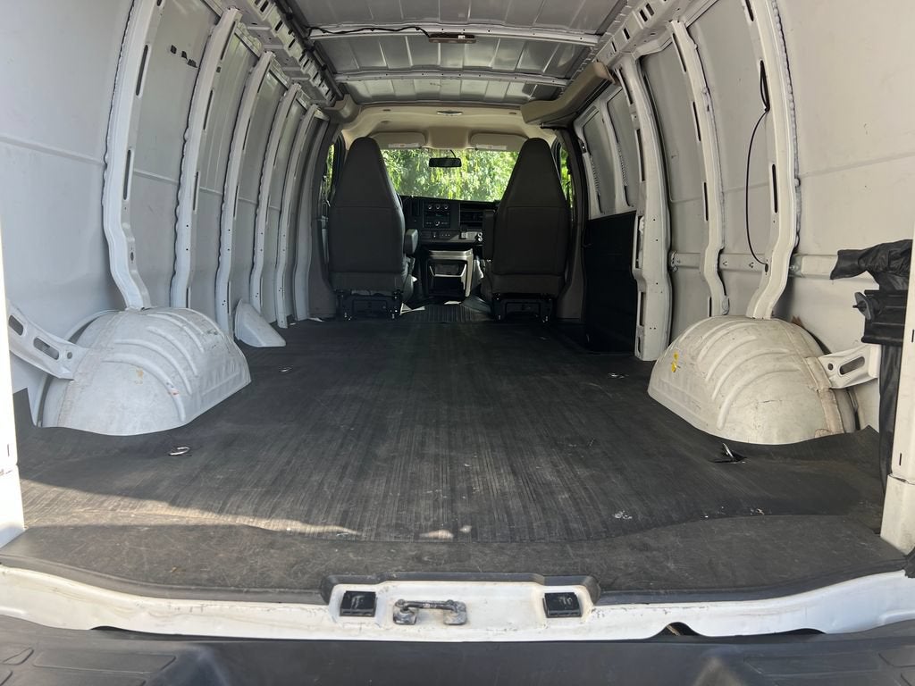 2023 Chevrolet Express Cargo 2500 1WT