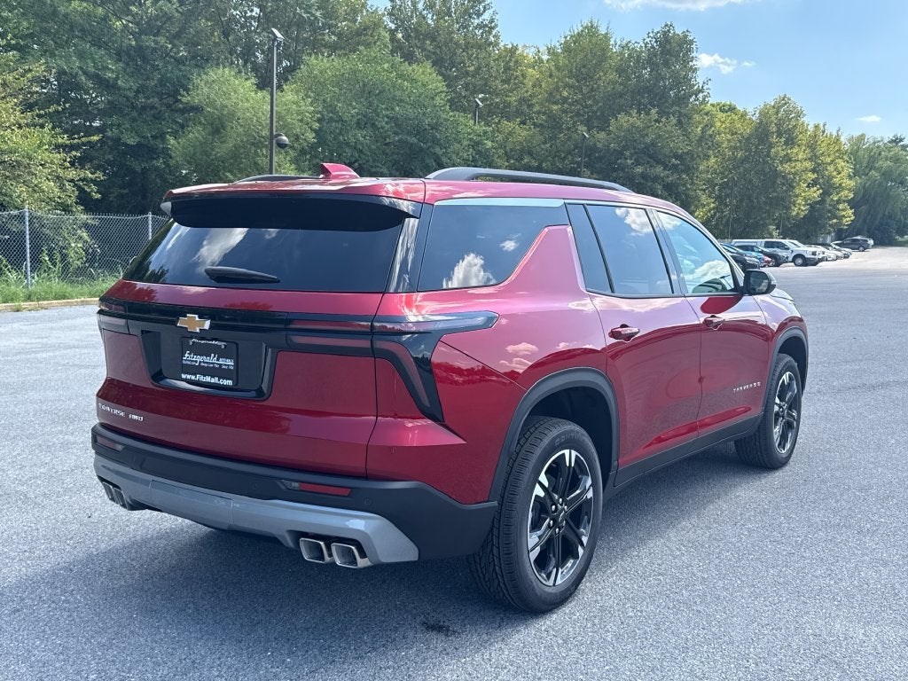 2027 Chevrolet Traverse LT